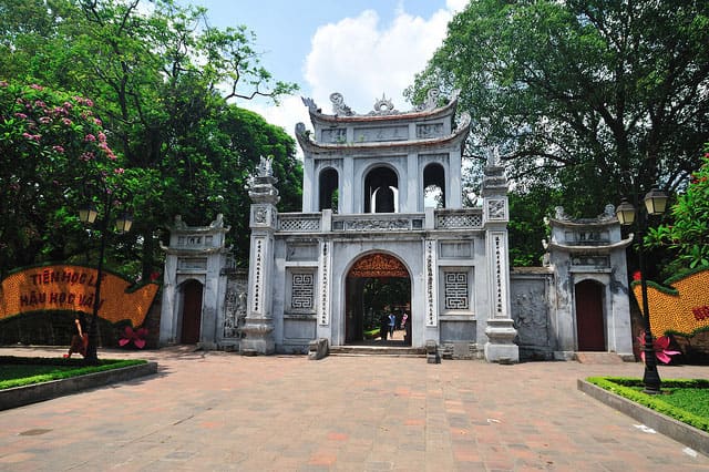 Temple of Literature & National University