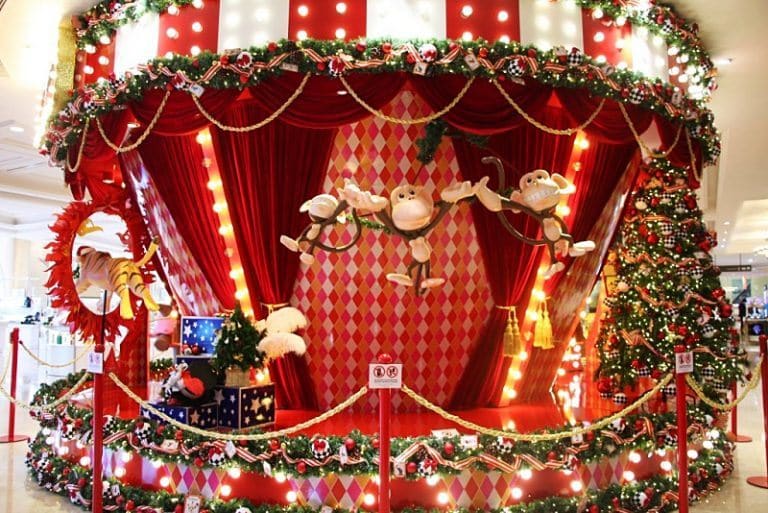 Christmas Decorations inside Takashimaya 